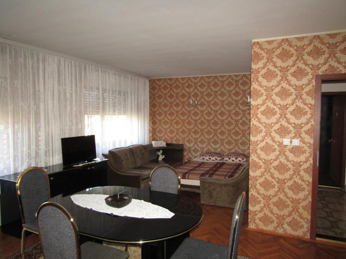 Apartman Milena Kladovo Exterior foto
